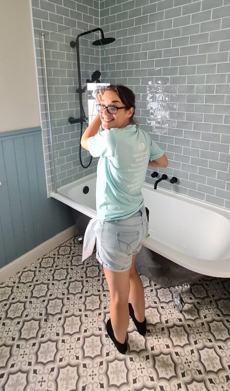 ee503e8a-d238-4ae5-b06d-8690362d7c41