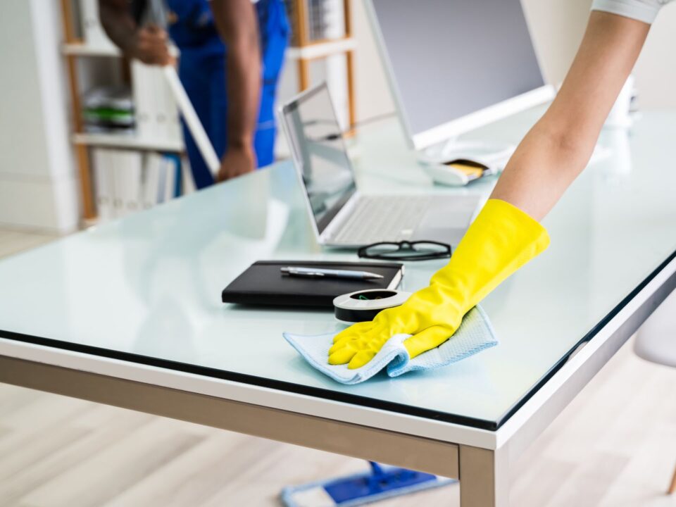commercial deep clean Torquay, office cleaning contract Devon, deep clean vs regular clean business, professional office cleaning Torbay